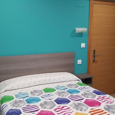 Hostal Rosi Laredo Bagian luar foto