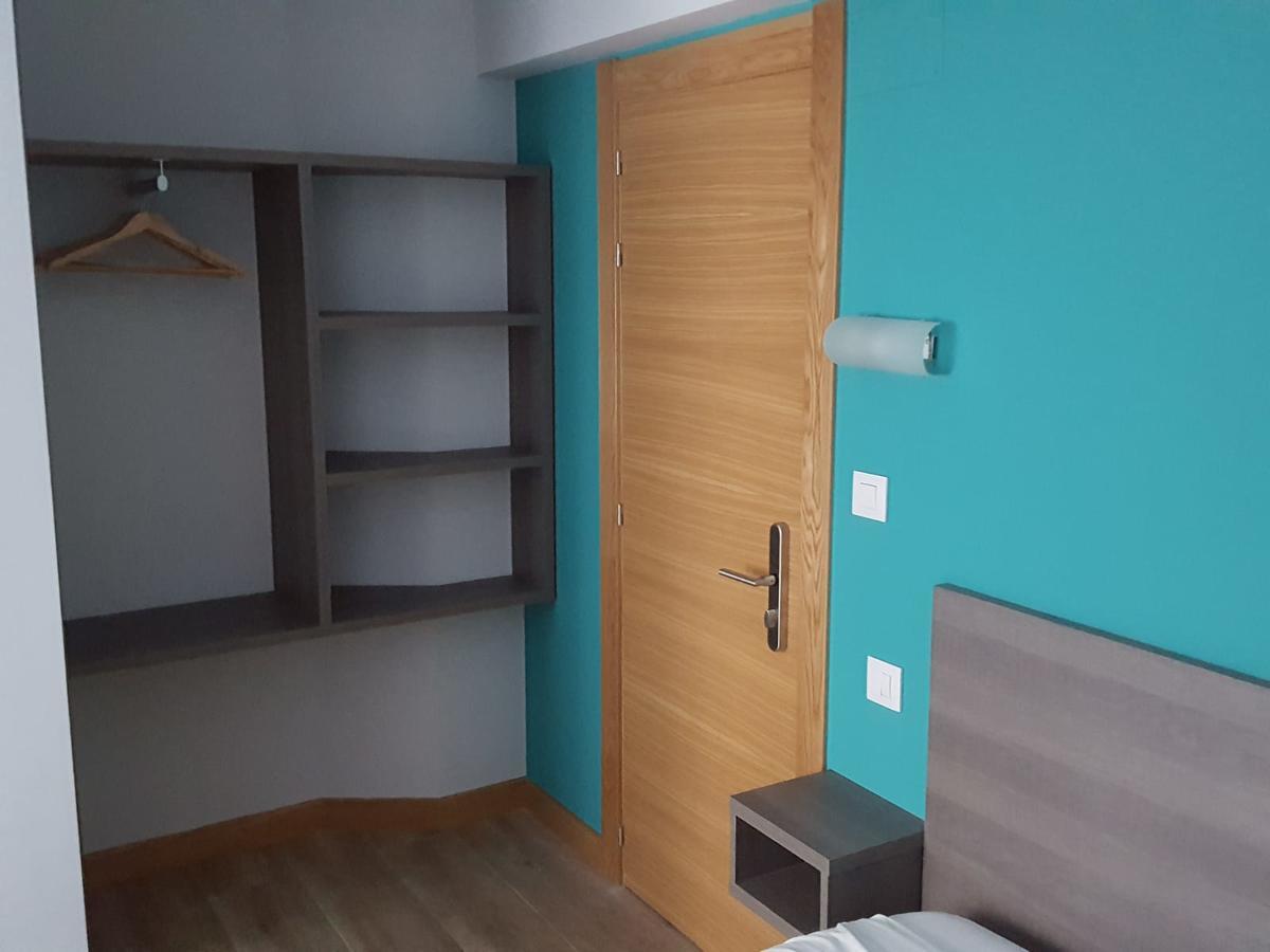 Hostal Rosi Laredo Bagian luar foto